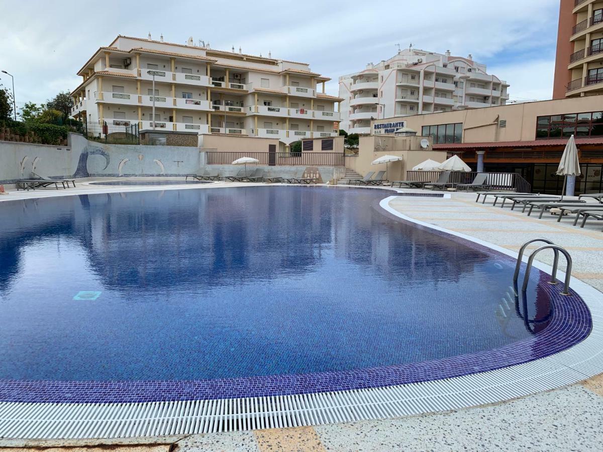 Panoramic Apartment In Portimao: Ocean View, Wifi Екстериор снимка